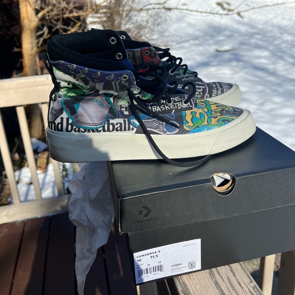 Convese - Picture 2 of 8